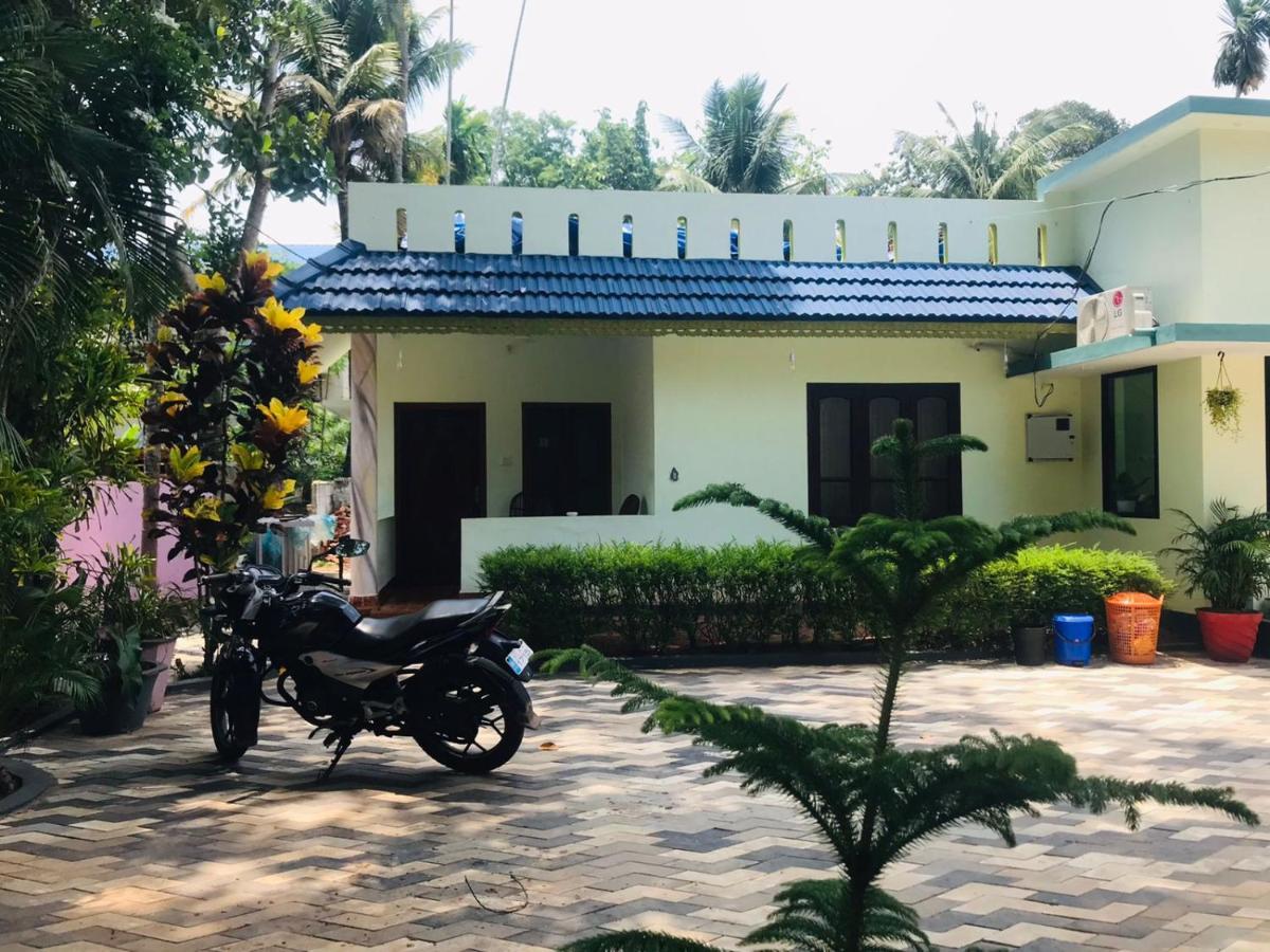 Bed and Breakfast Lavender Residency à Varkala Extérieur photo